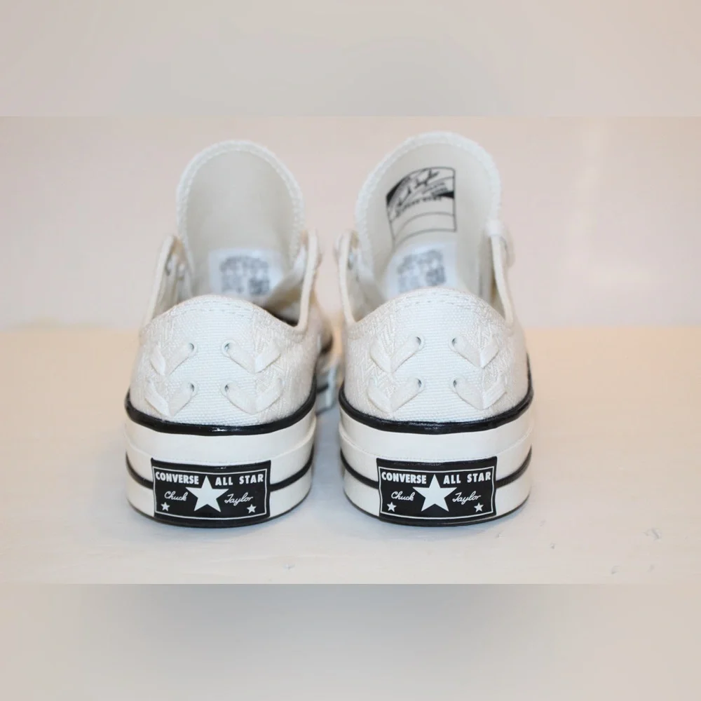 Converse Chuck 70 Low Top Shoes Women’s Multiple Sizes Available NEW - Picture 4 of 10